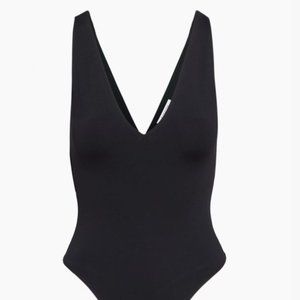 Aritzia Babaton V-Neck Bodysuit